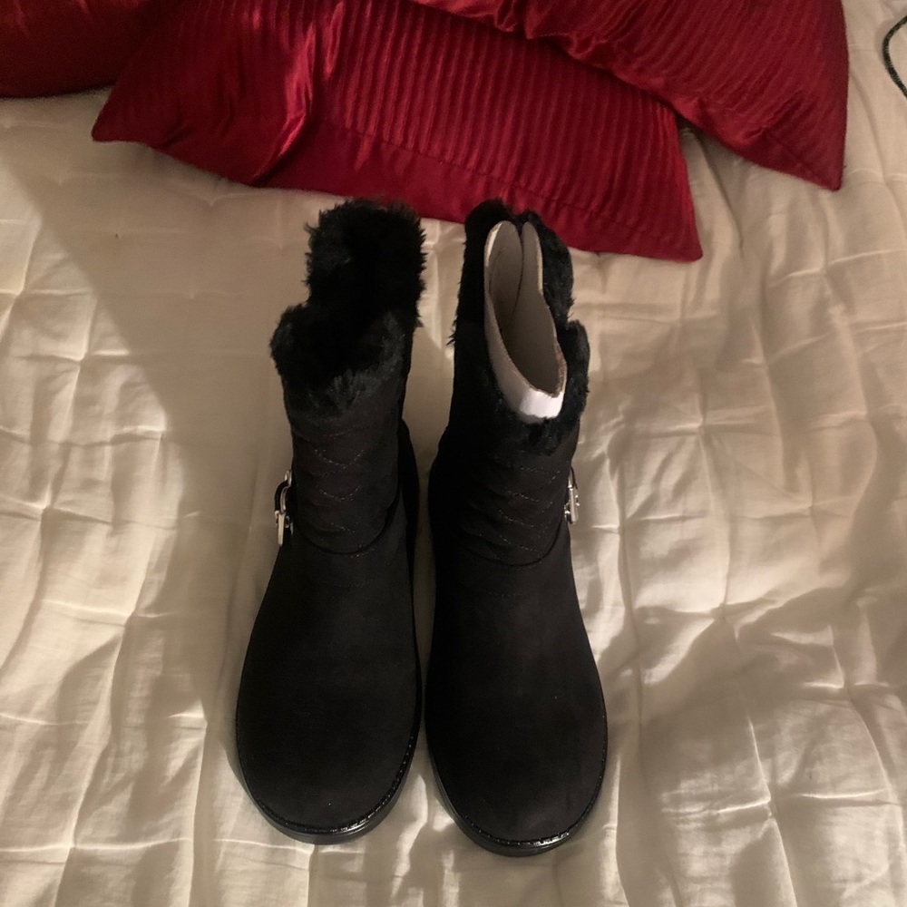Cute black booties